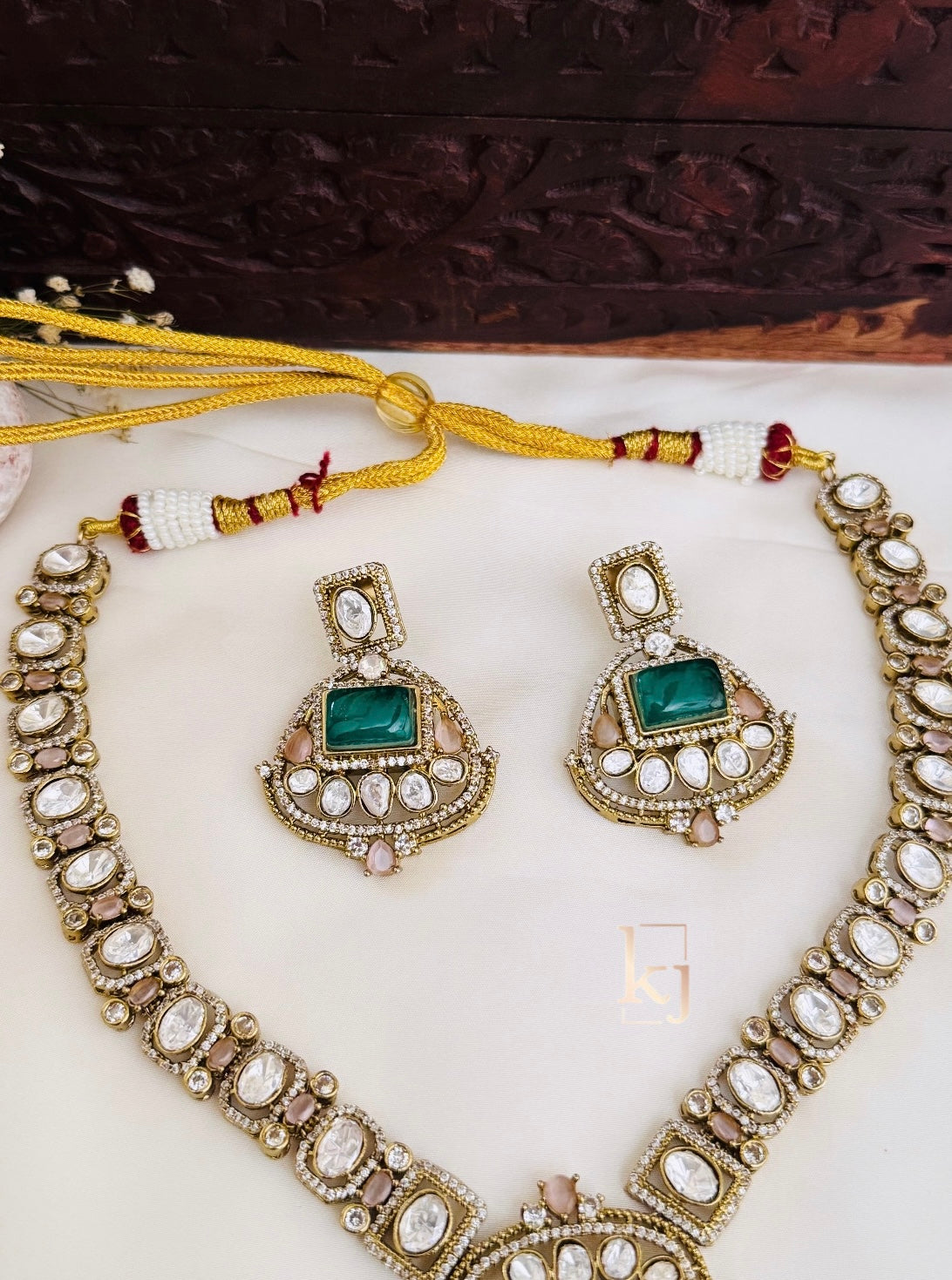 Everly pendant set