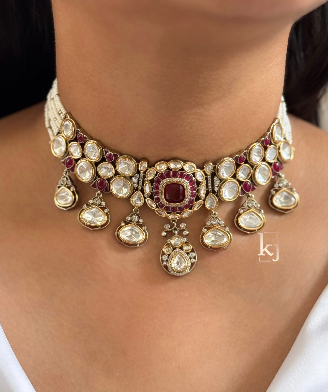 Enya choker set