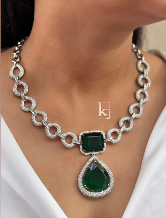 Frina necklace set