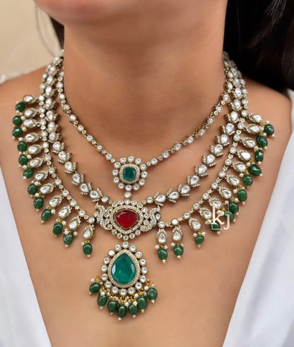 Hezal necklace set