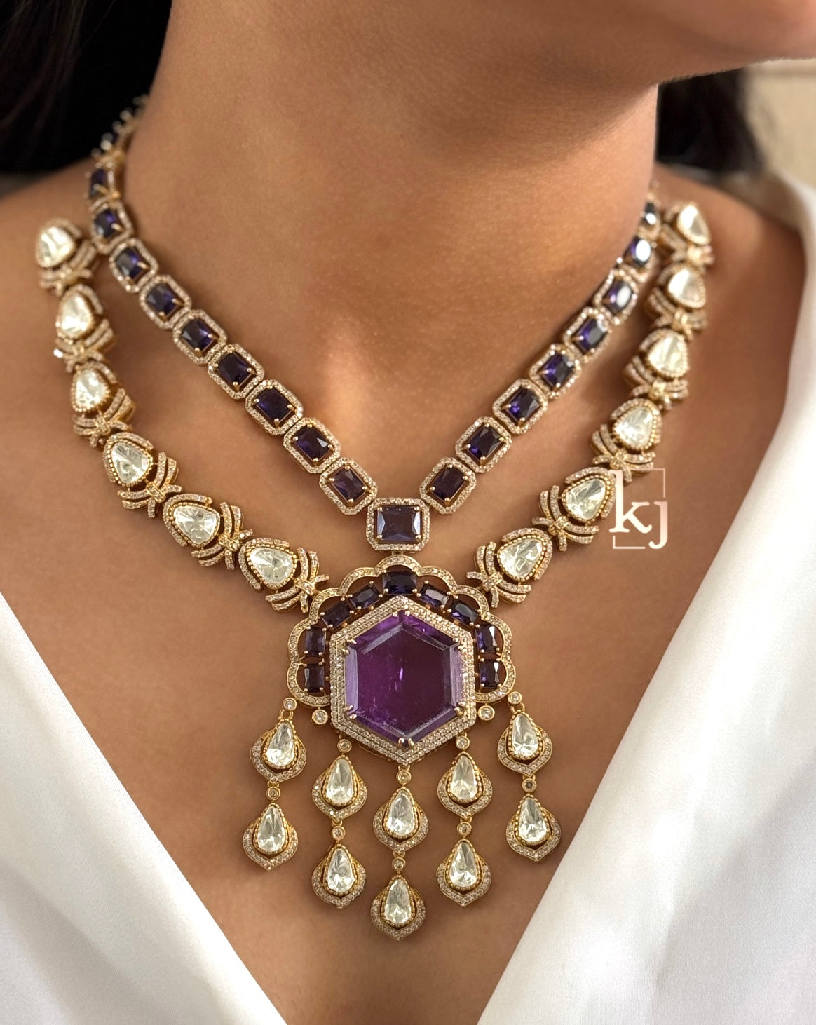 Navira pendant set