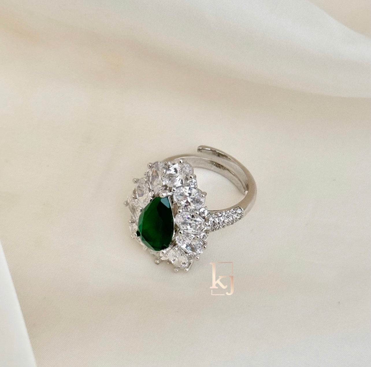 Zale ring