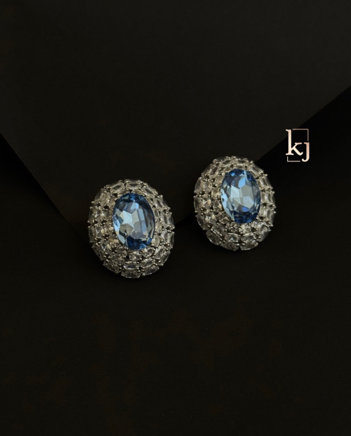 Eira Earrings