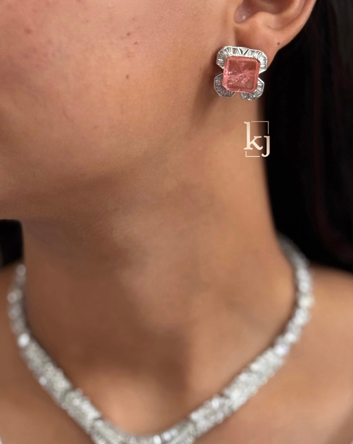 Wren pendant set