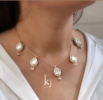 Almond Elegant Pendant set