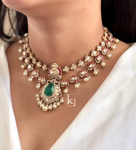 Angelica necklace set