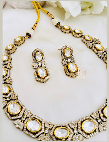 Lisa Necklace set