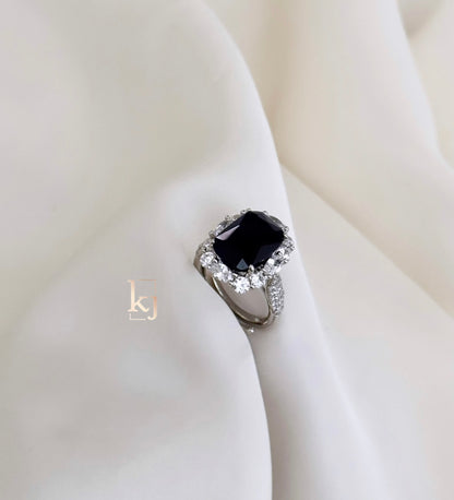 Ezra ring
