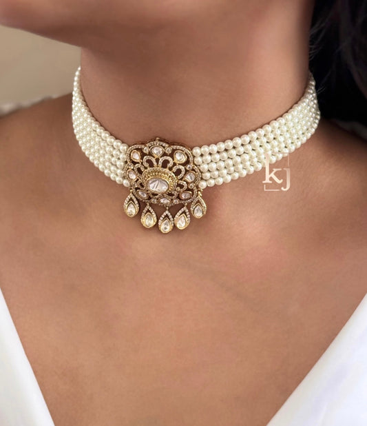 Noya choker only