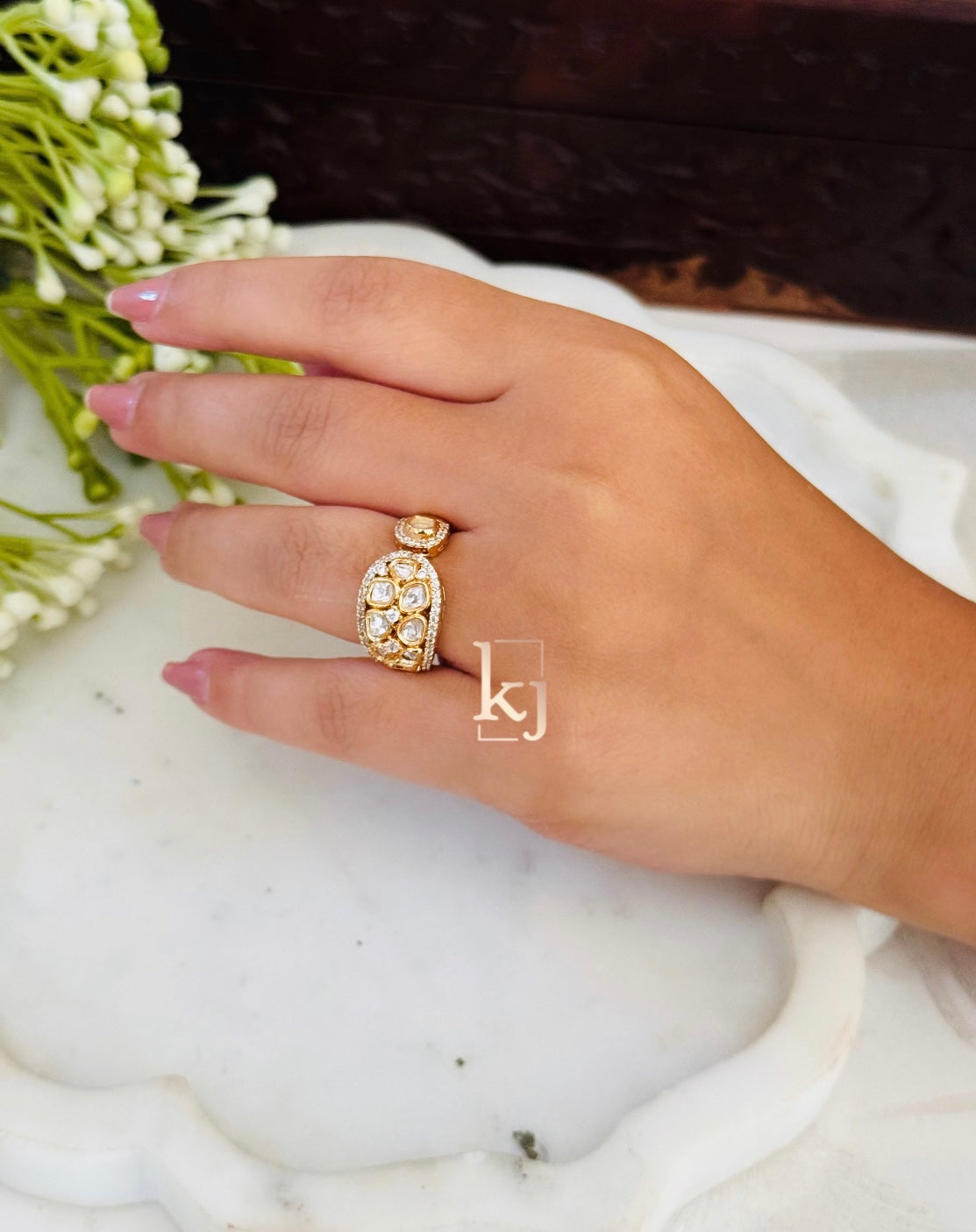 Weiba ring