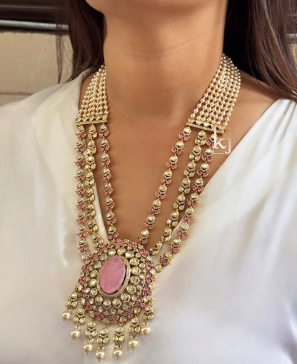 Dhara pendant set