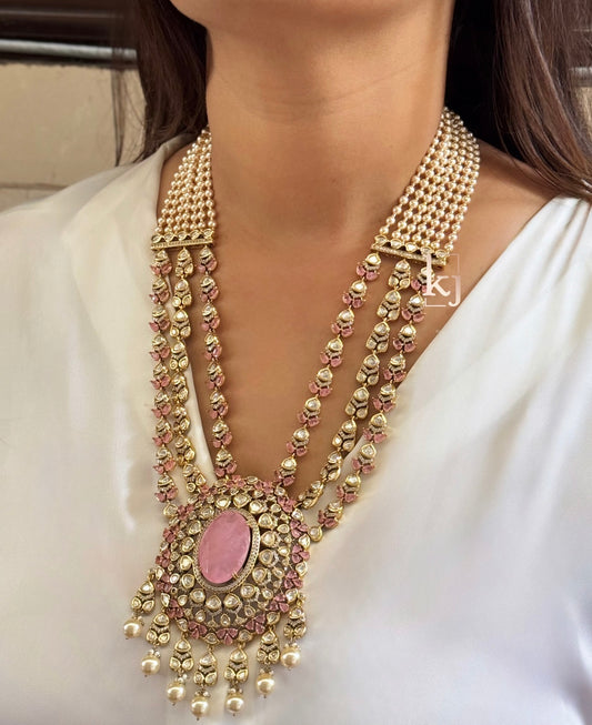 Dhara pendant set