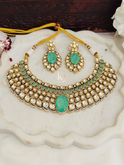 Rhea necklace set