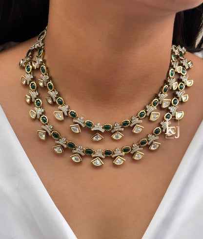 Venzi necklace set