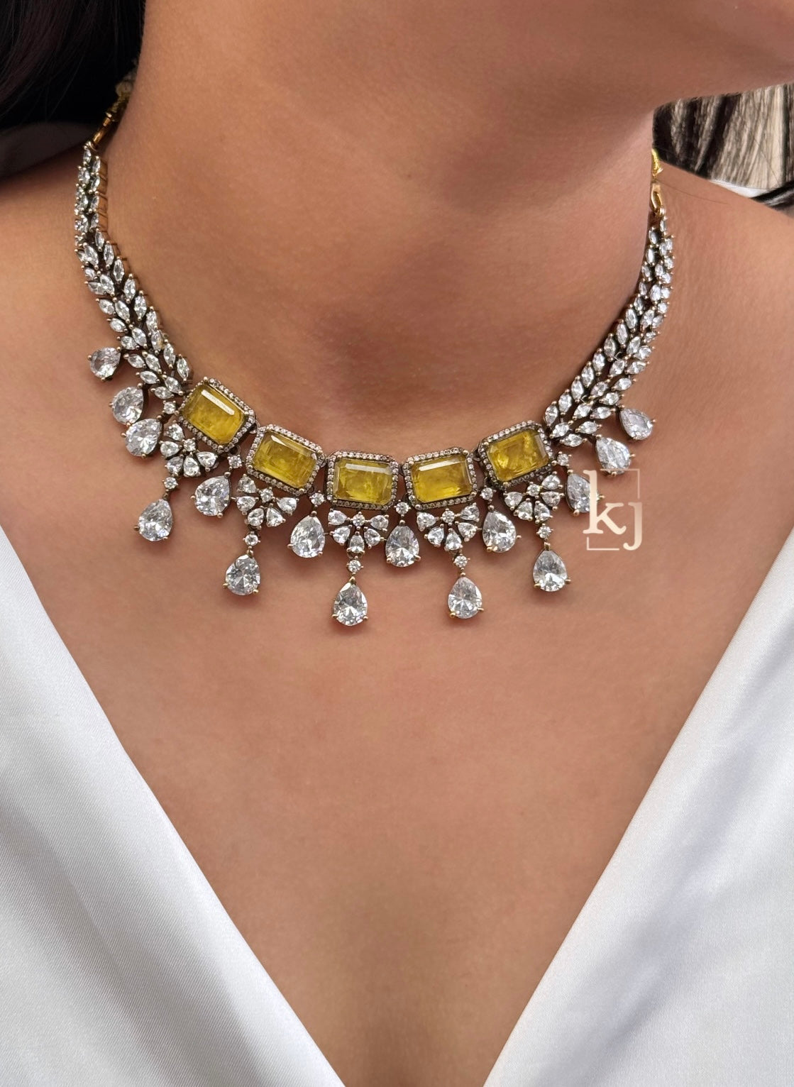Zion necklace set