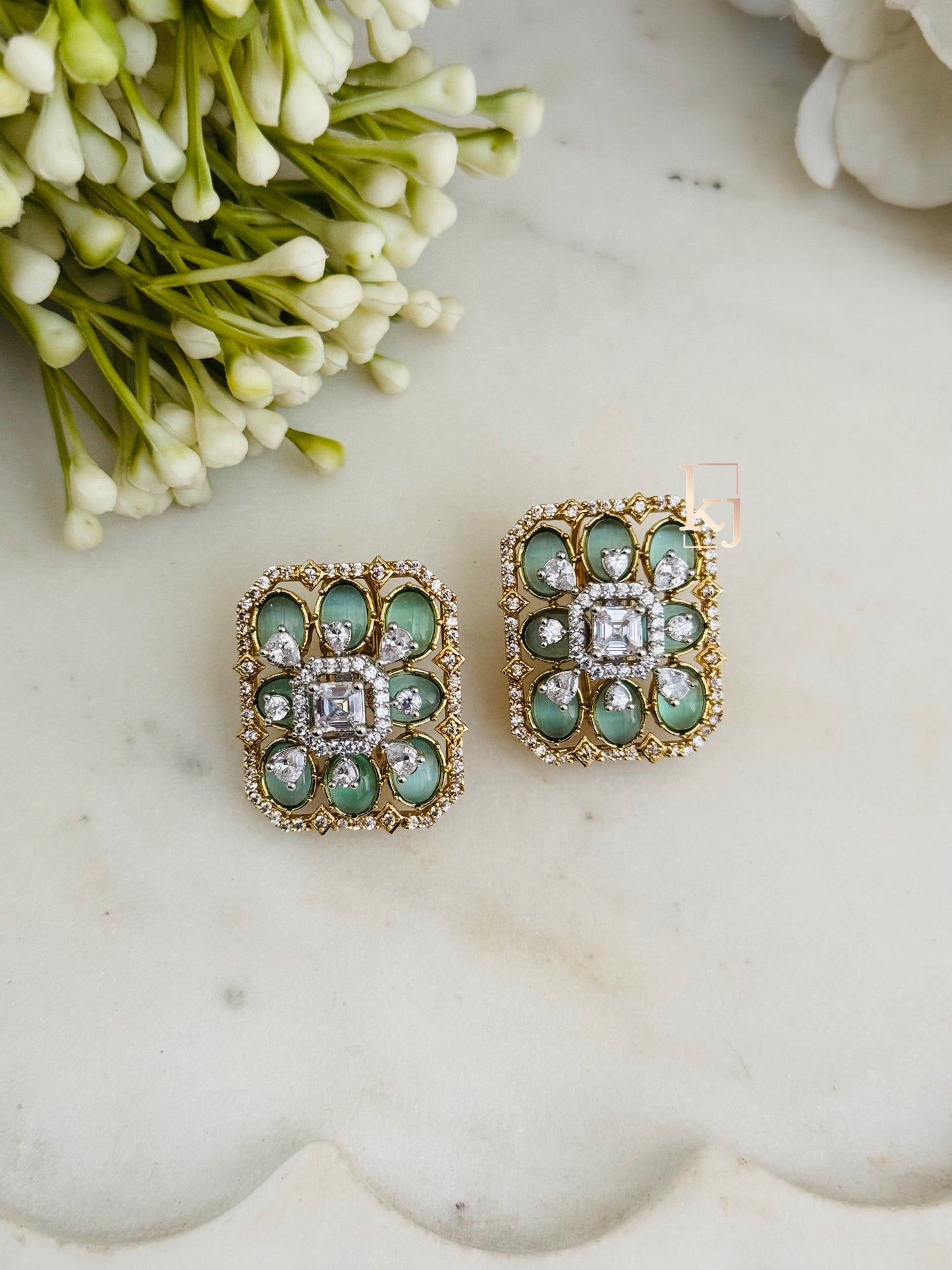 Miun studs set