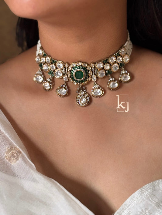 Enya choker set