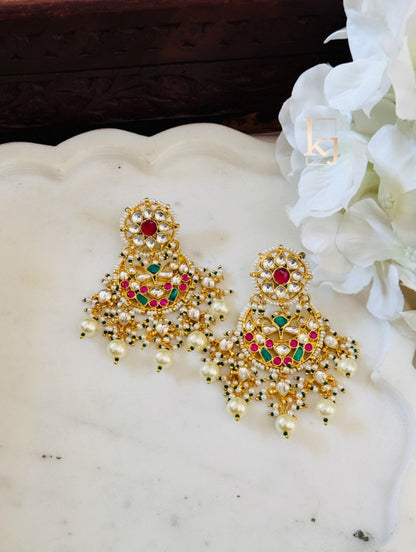 Shrina Earrings set