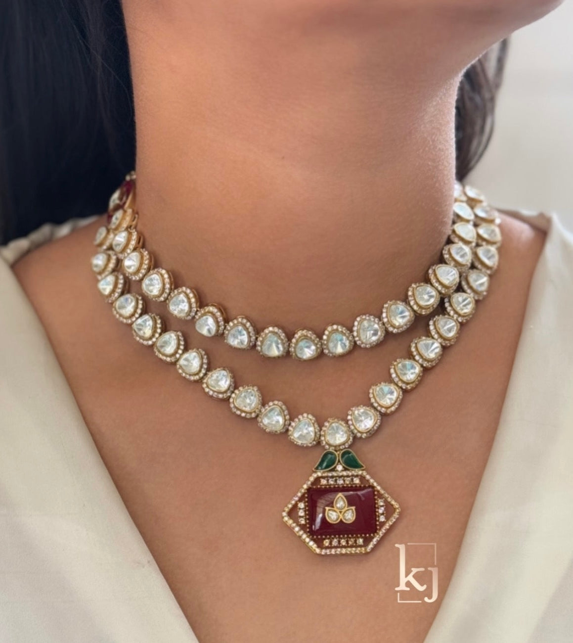 Velentin Necklace set