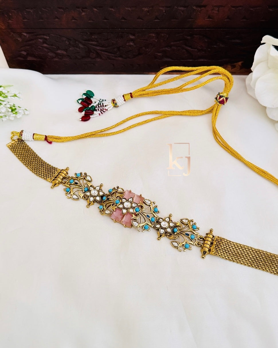 Adaa choker set