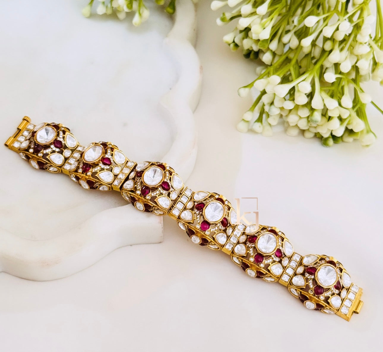 Vinoor bracelet