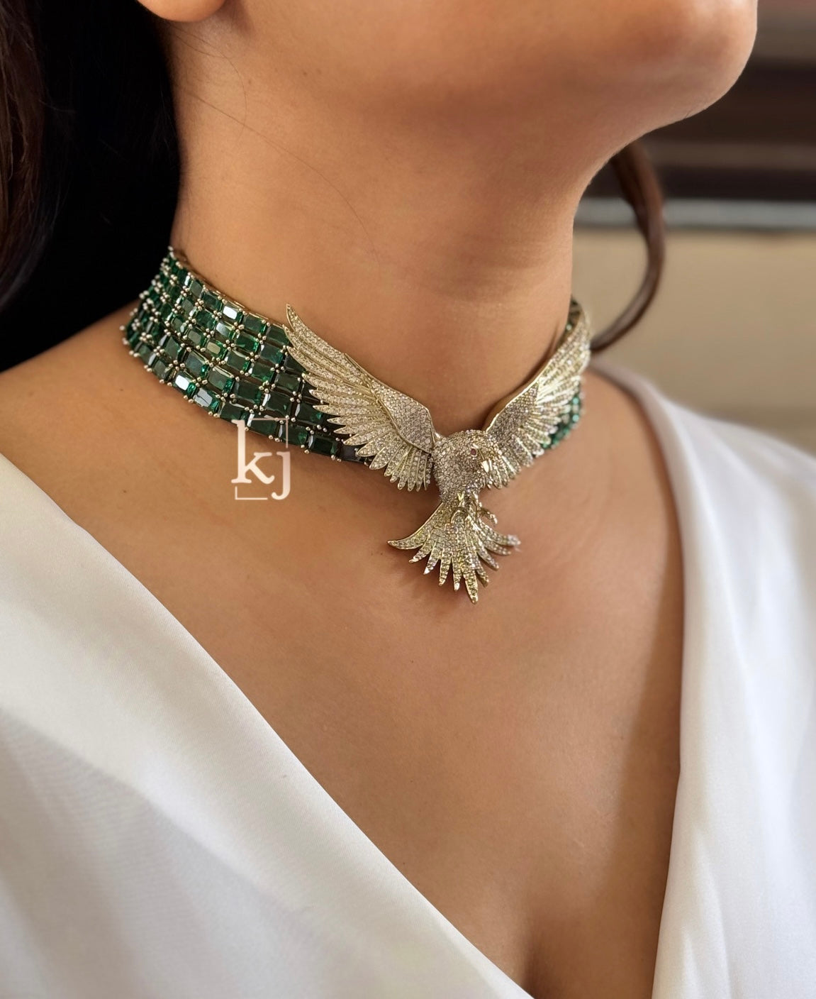 Eagle choker set