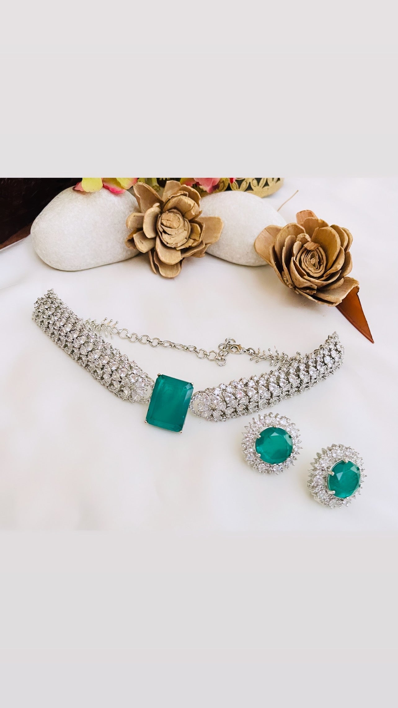 Naina choker set