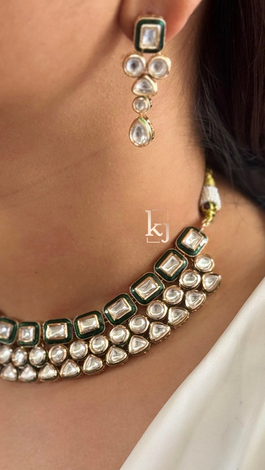Nora choker set