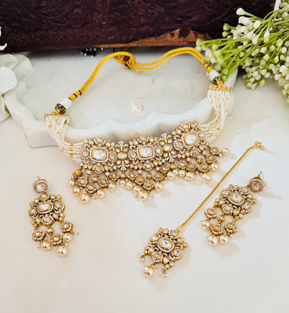 Zoe choker set