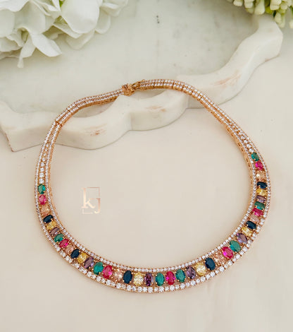 Laira necklace set