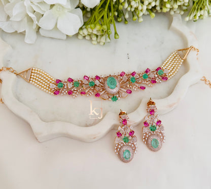 Rosie choker set