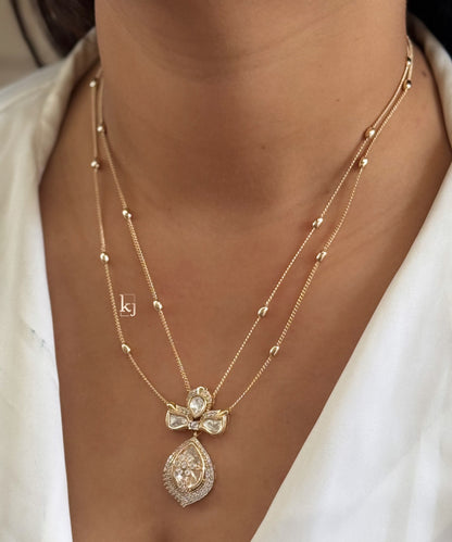Noaah pendant set