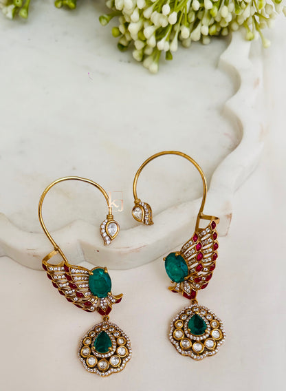 Emilia choker set