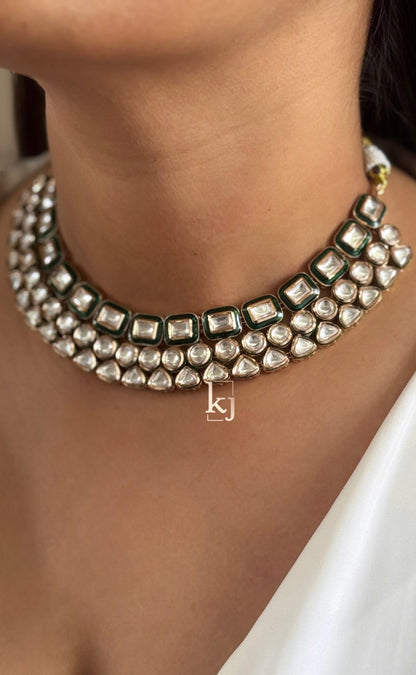Nora choker set