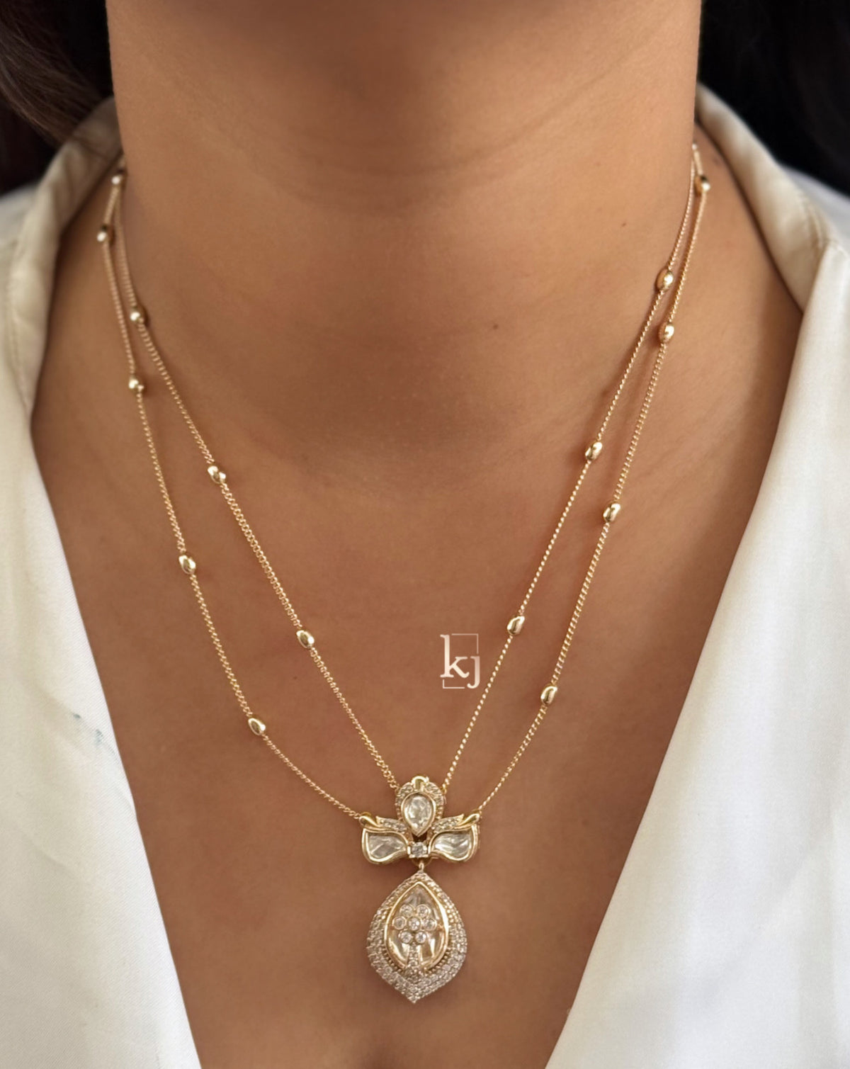 Noaah pendant set
