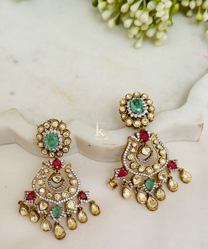 Calive necklace set