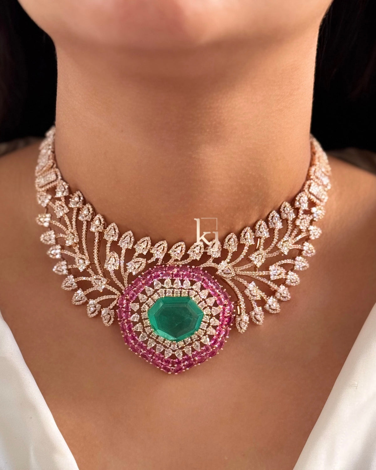 Rose choker set