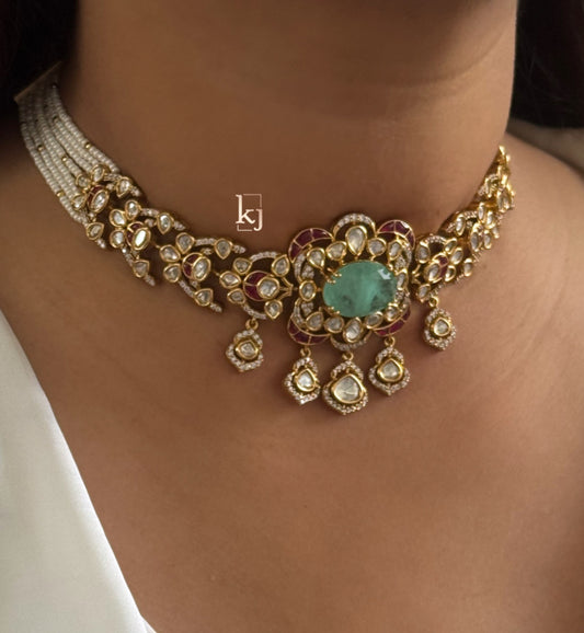 Milly choker set