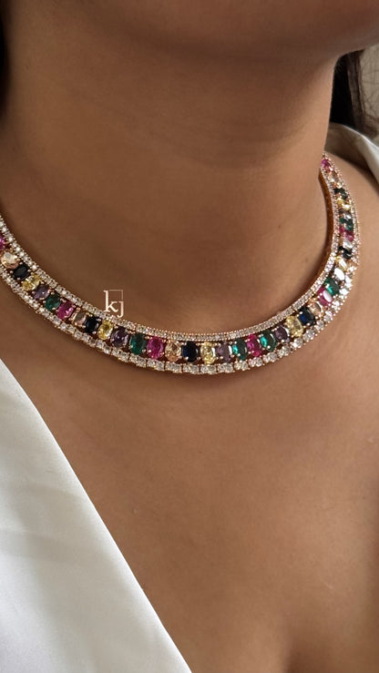 Laira necklace set
