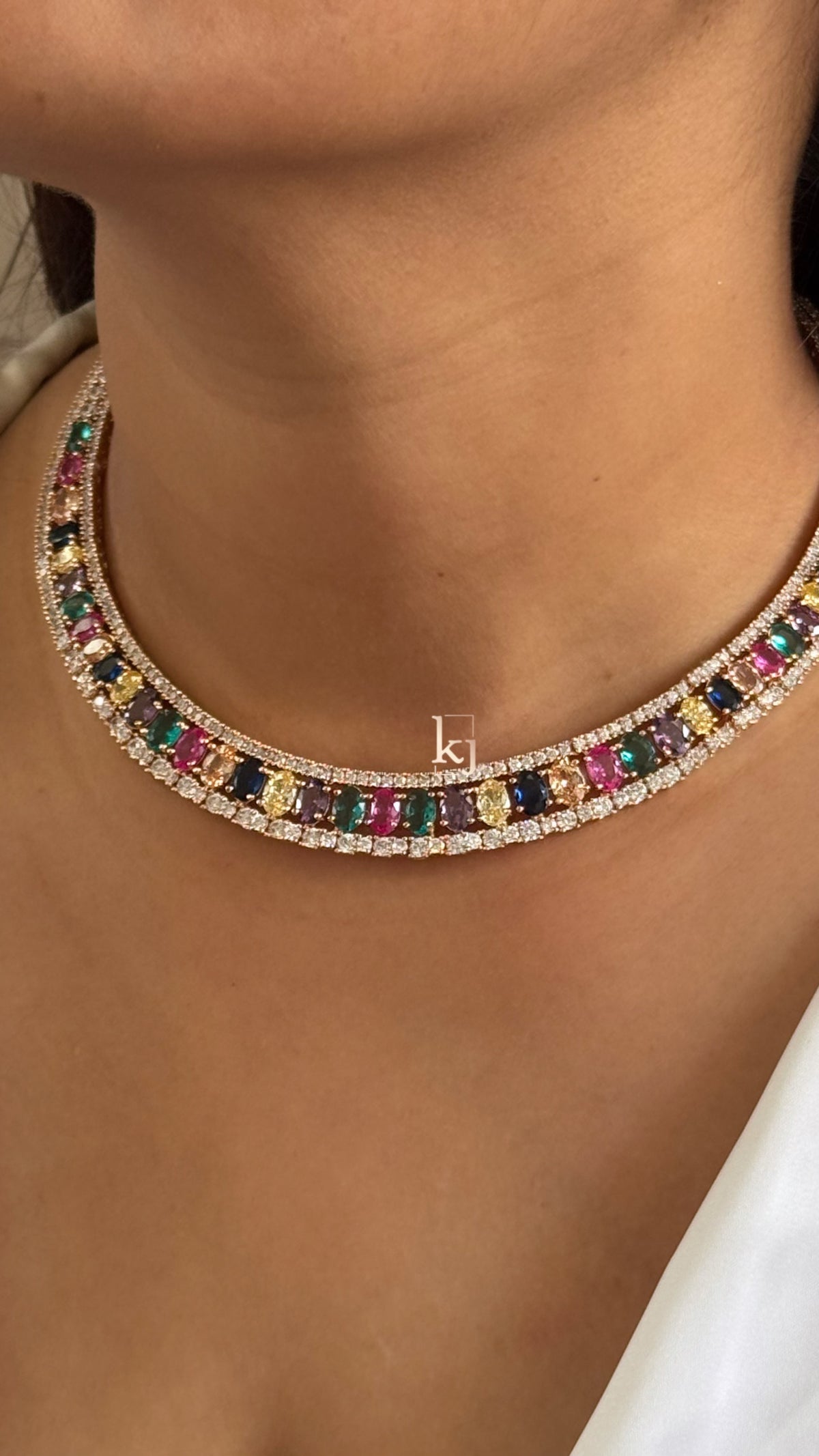 Laira necklace set