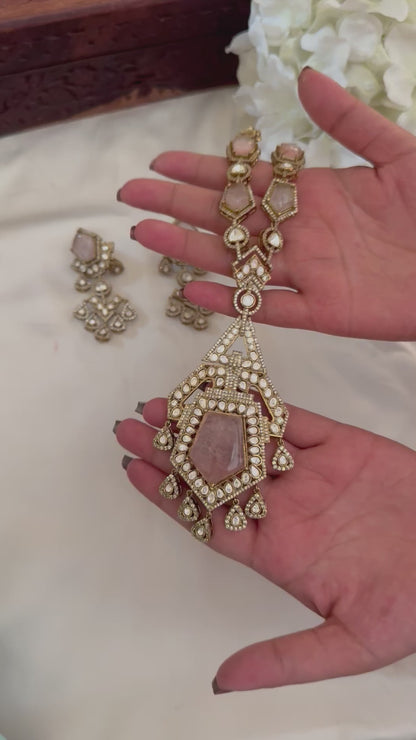 Leola pendant set