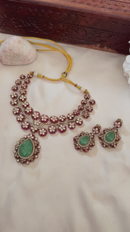 Chester necklace set