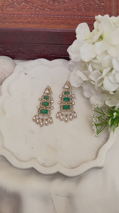 Livia Earrings set