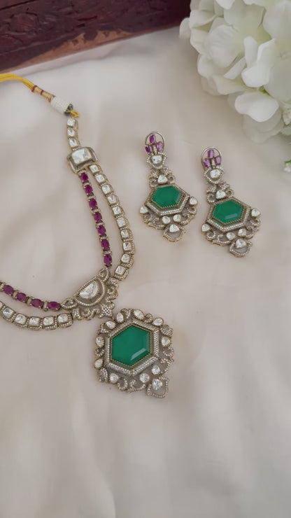 Payton necklace set