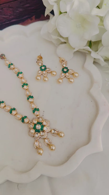 Jazi Necklace set